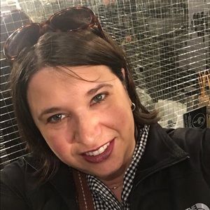 Meet your Posher, Bernadette